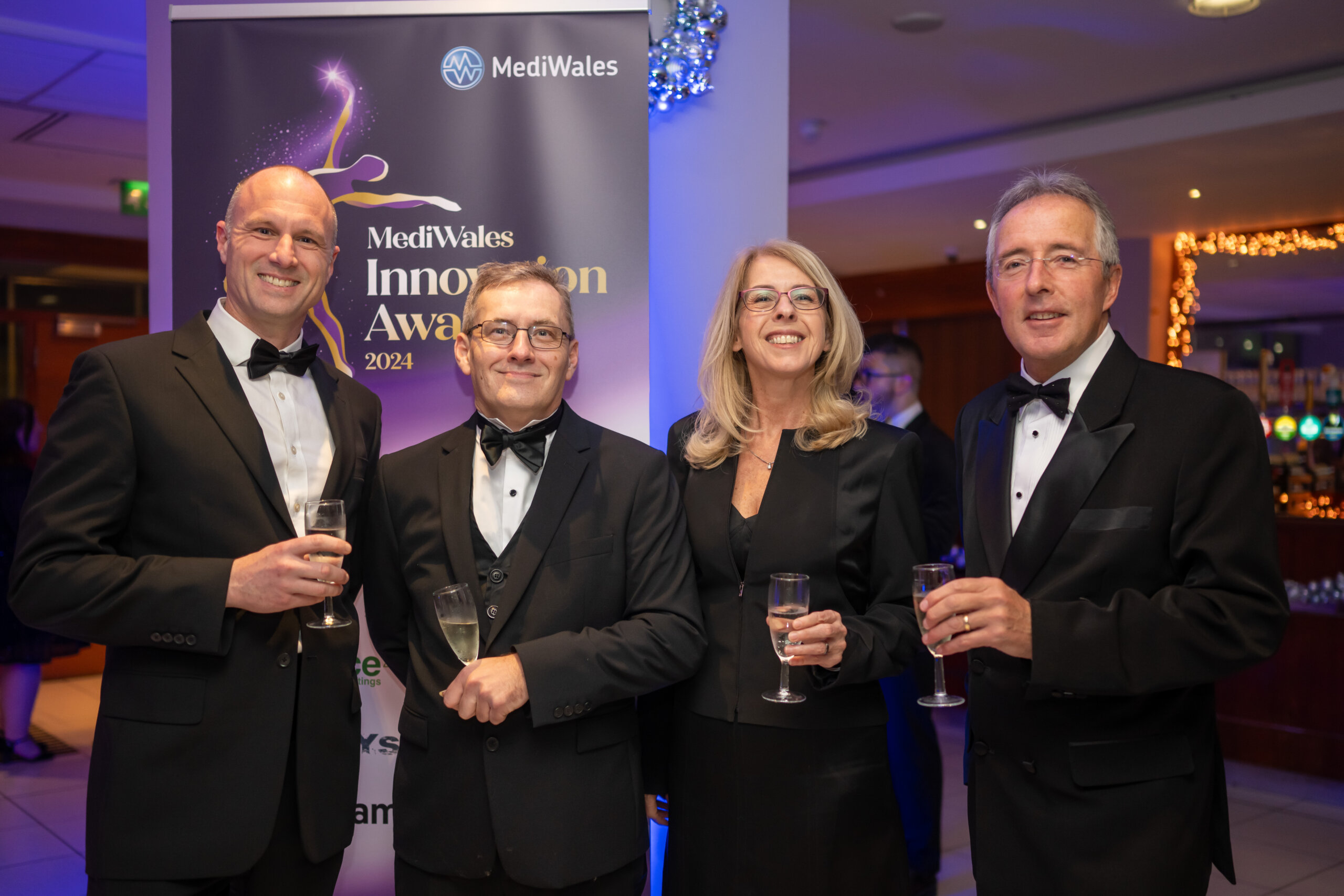 Gareth, Mike, CAQ and Chris Martin, at the MediWales Awards