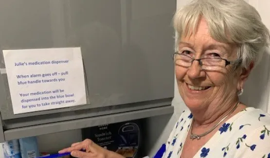 Julie by the Pivotell device 